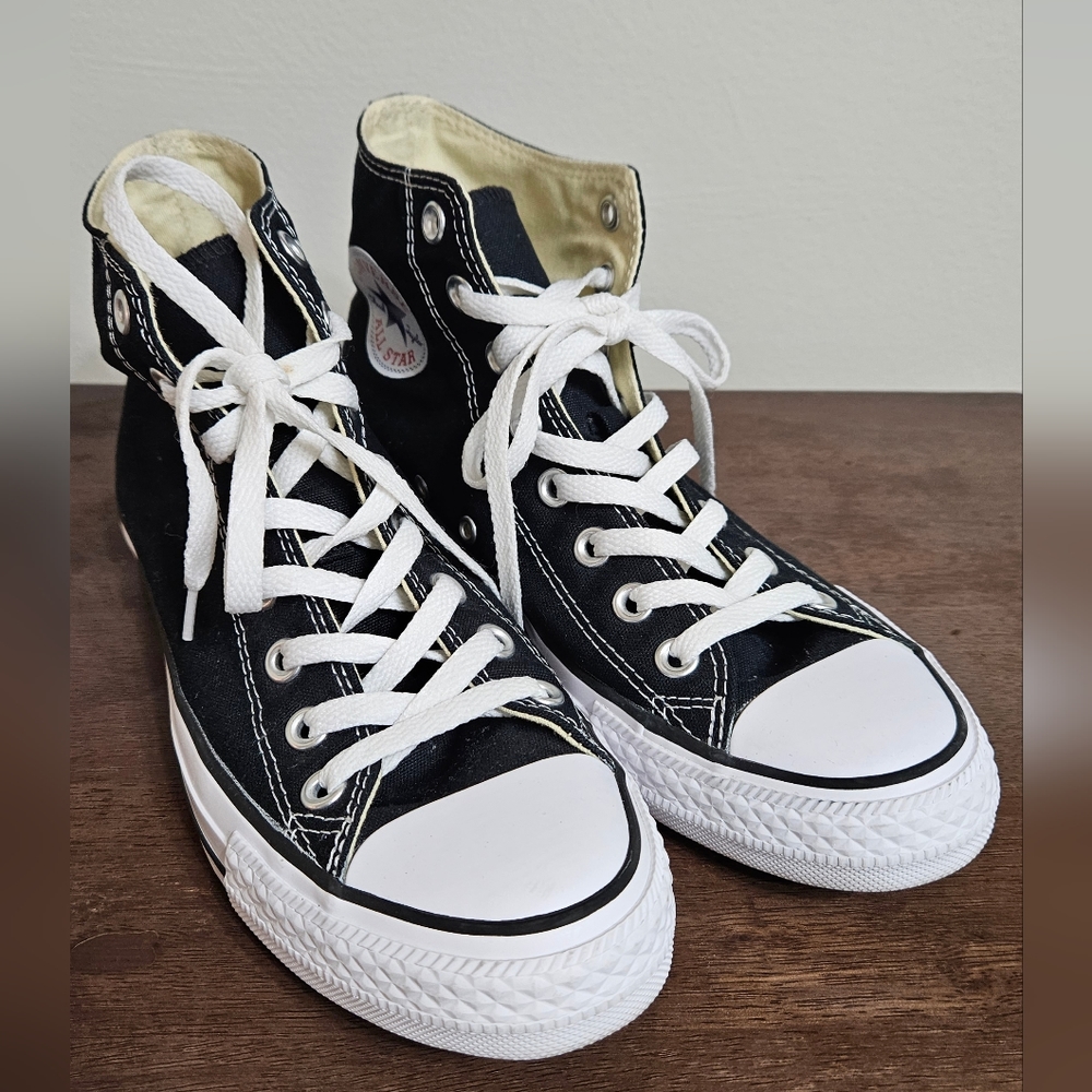 Black Converse Chuck Taylor Sneakers
